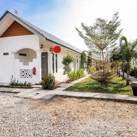 Alpha Motel Pantai Cenang  Exterior foto